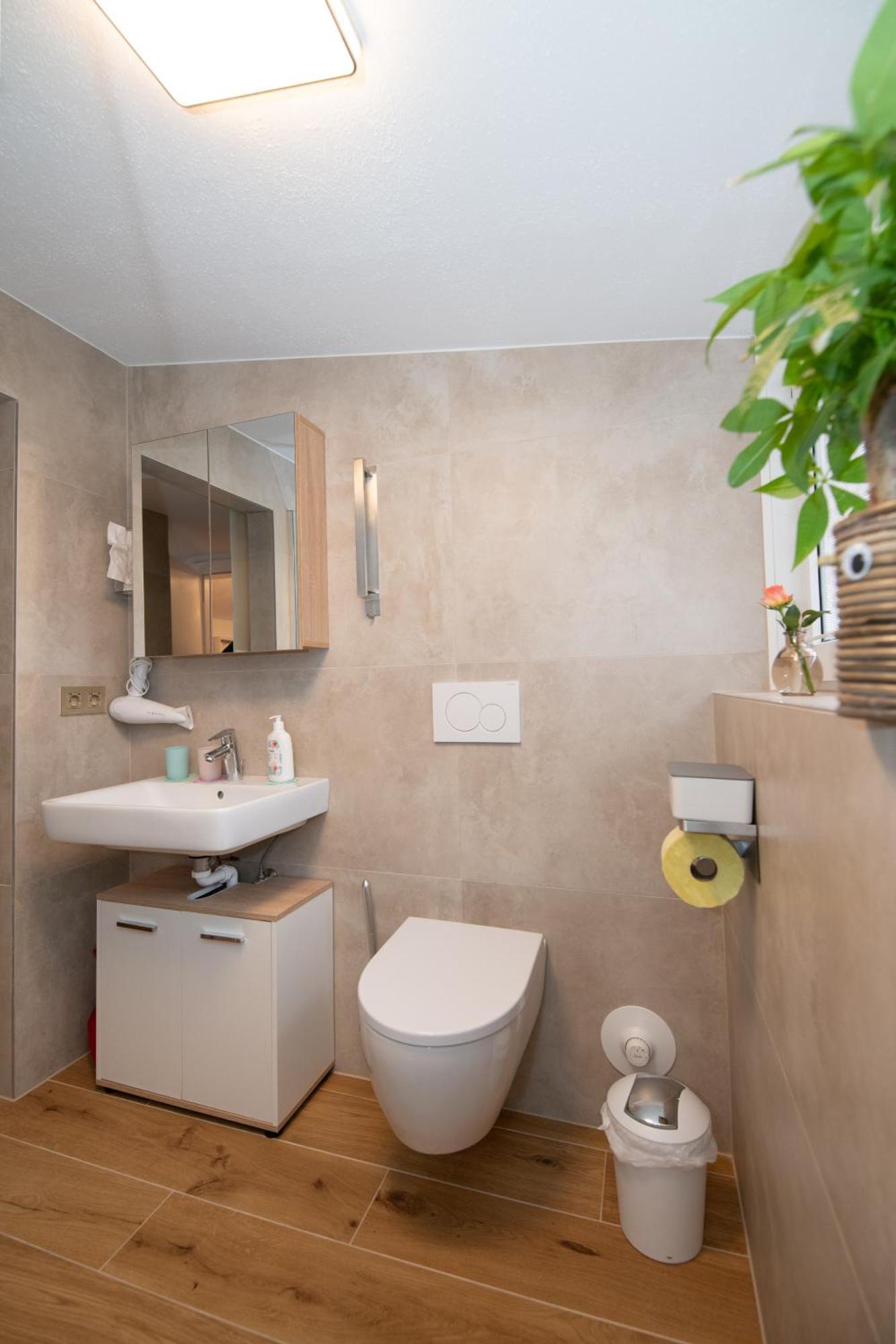 Ferienwohnung Waldblick, Faaker See Oberaichwald  Exterior foto